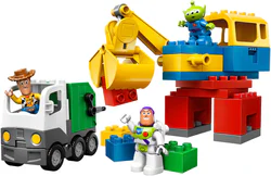 Toys are mobilizing 3: alien space cranes