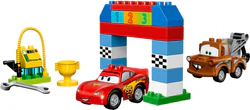 Racers' total mobilization: McQueen and Mater's classic