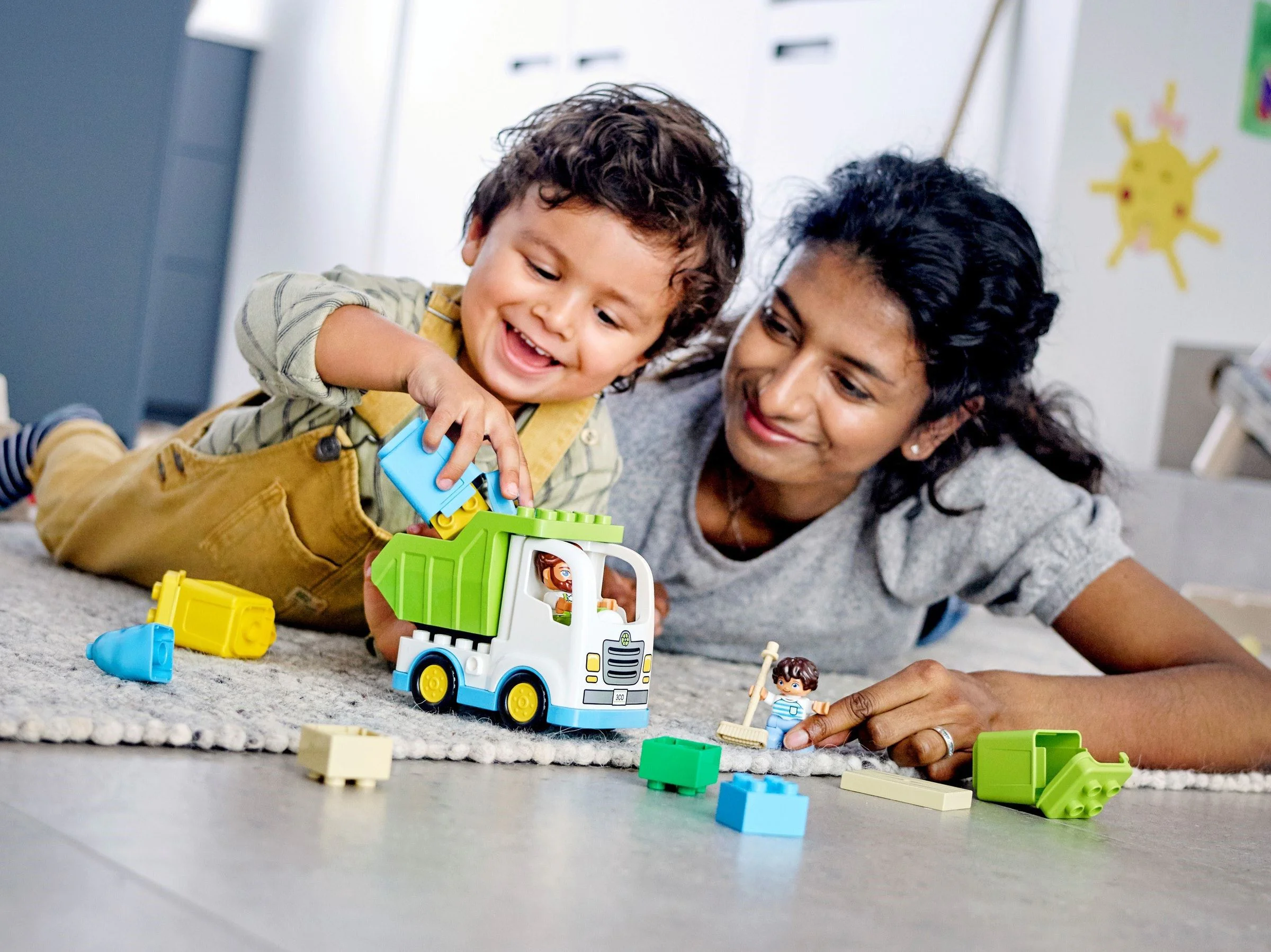 Garbage sorter green vehicle 乐高 LEGO 10945 image 10