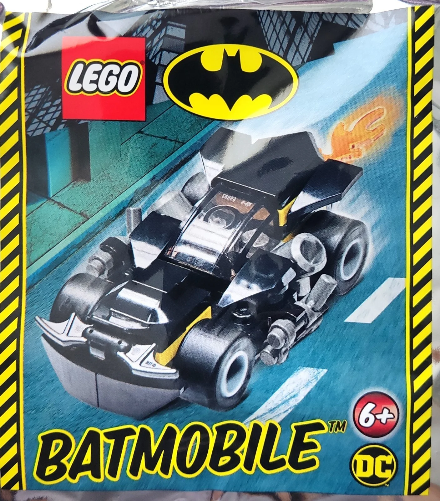 Batmobile 乐高 LEGO 212219 image 1