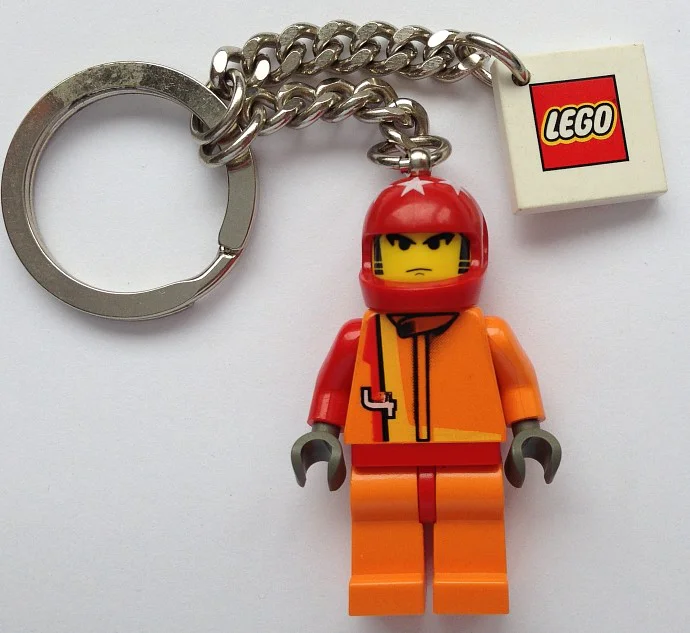 The red racer key chain 乐高 LEGO 4224461 image 1