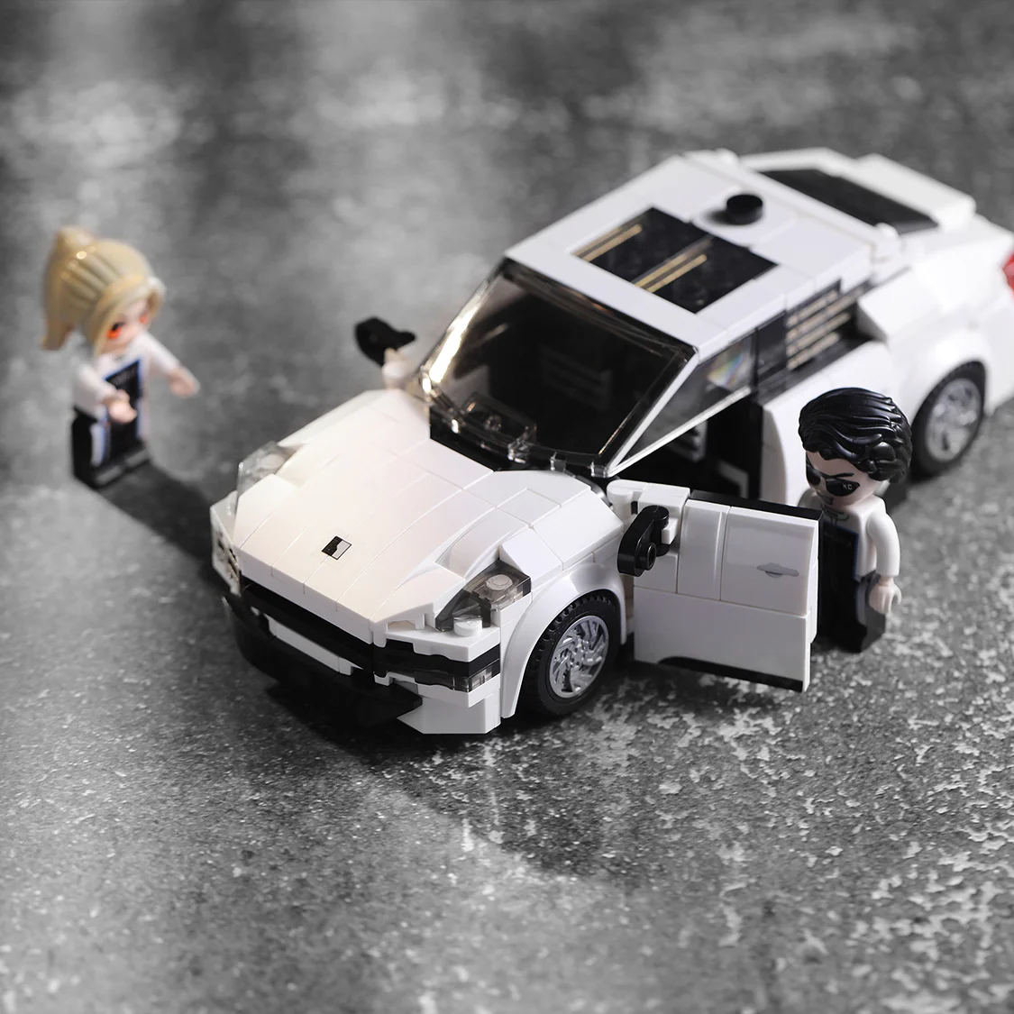Lynk & Co 1/5 Pixels Concept Collapse Model 启蒙 QMAN/ENLIGHTEN/Keeppley DZ0134 image 2