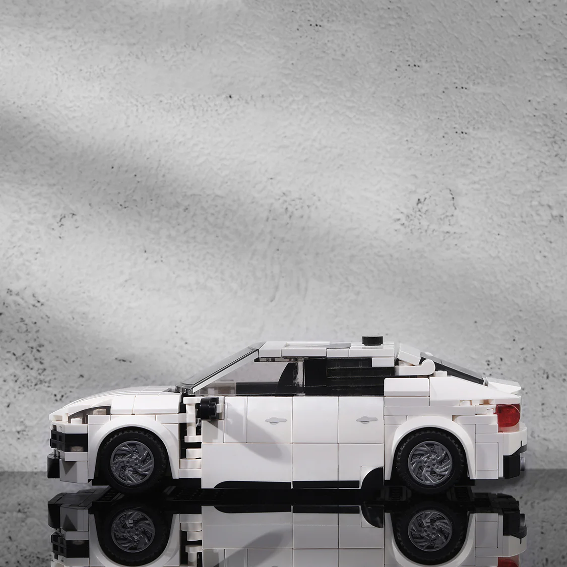 Lynk & Co 1/5 Pixels Concept Collapse Model 启蒙 QMAN/ENLIGHTEN/Keeppley DZ0134 image 3