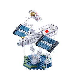China Space: Sky and Core Air-Outdoor Activities
