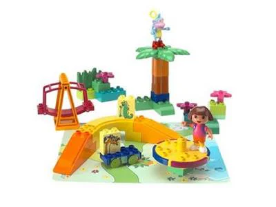 Dora Dora and the monkey Boots are at the playground 乐高 LEGO 7332 image 2