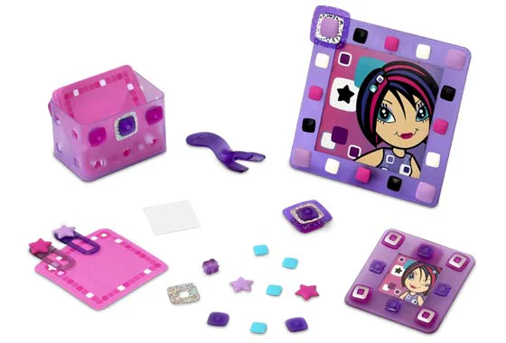 Contemporary Magnetic Space Decoration 乐高 LEGO 7536