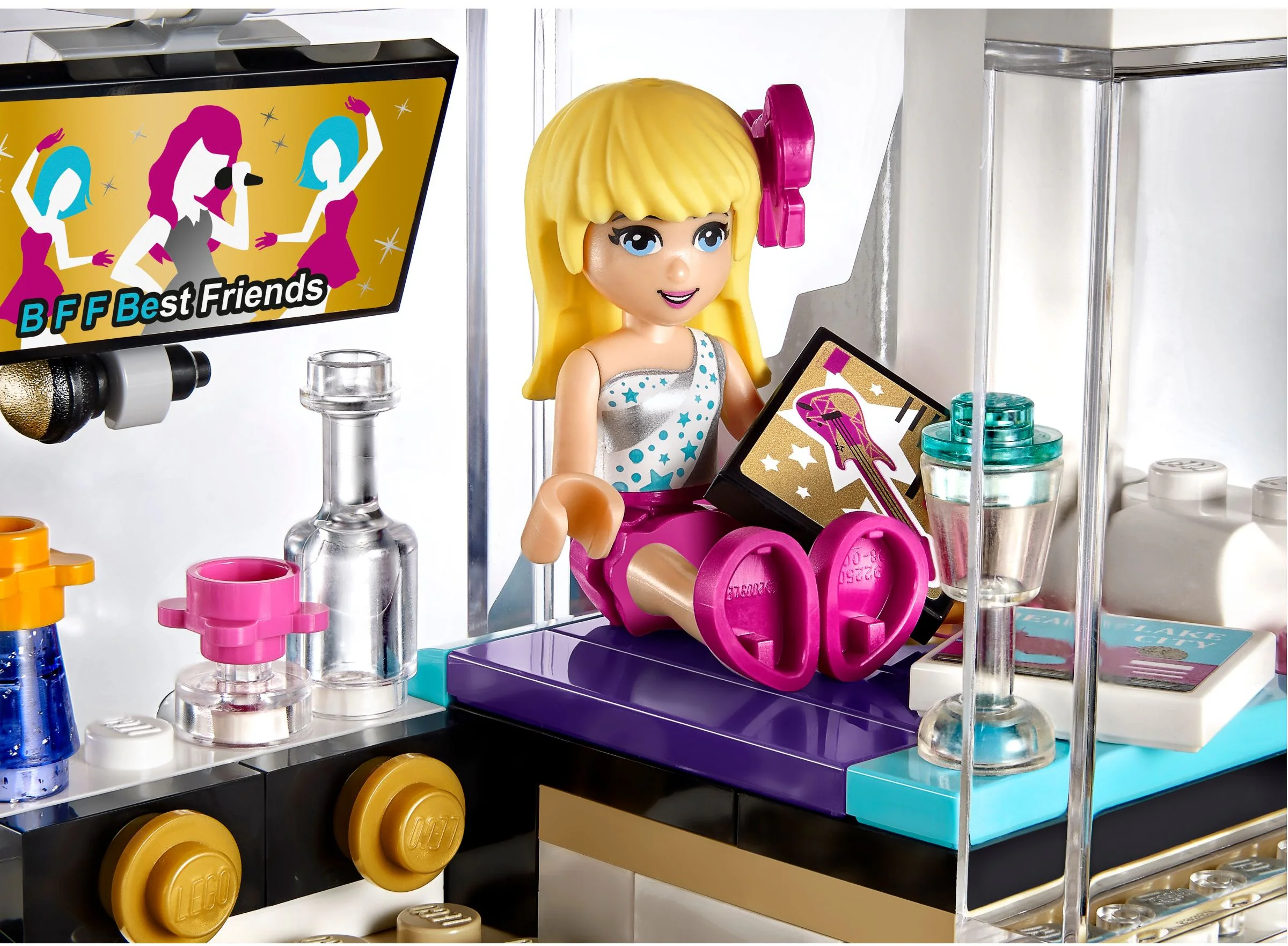 Pop Star Sightseeing Bus 10407 image 4