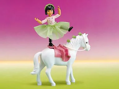 Lucinda and Cressida 乐高 LEGO 5853 image 1
