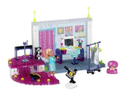 Pop studio