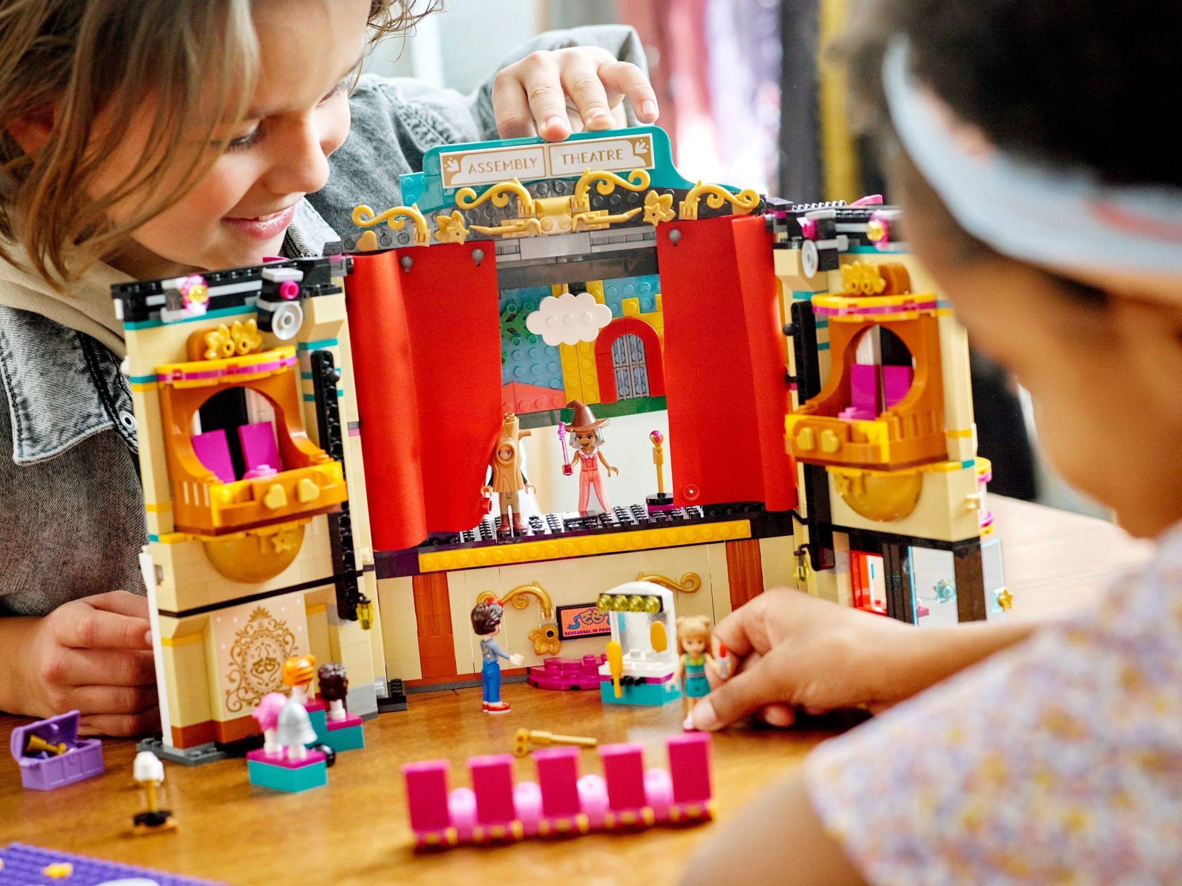 Good friend: Andrea's Drama School 乐高 LEGO 41714 image 4