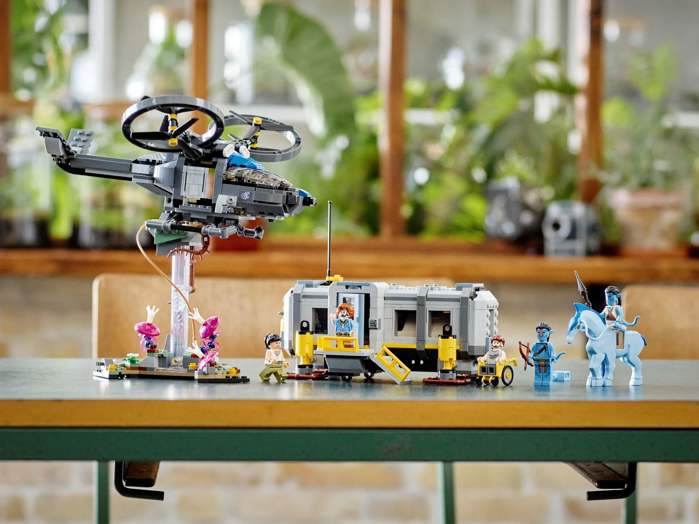 SUSPENDED MOUNTAIN: SITE 26 AND RDA SAMSON 乐高 LEGO 75573 image 5
