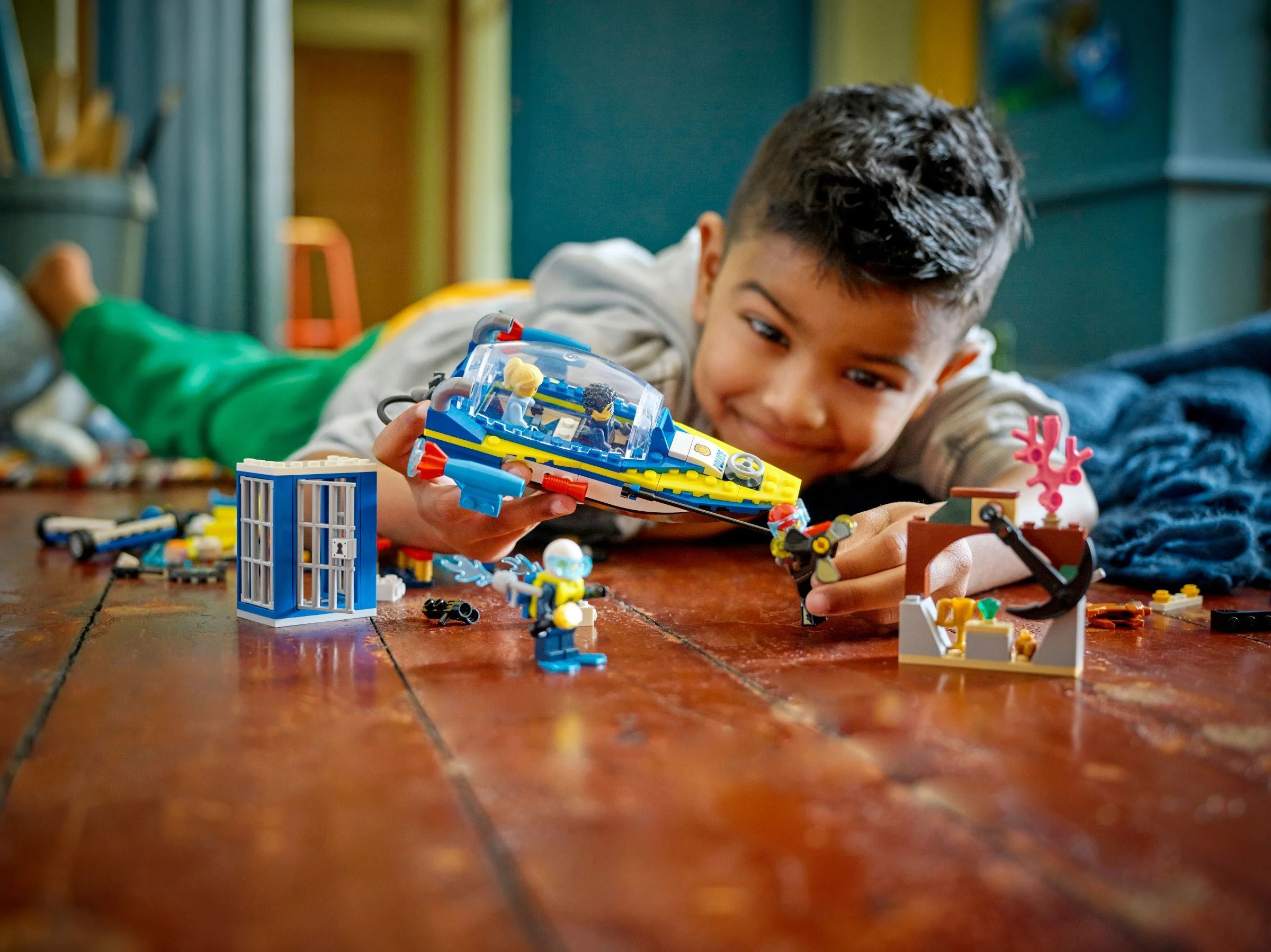 Marine police reconnaissance mission LEGO 60355 image 2