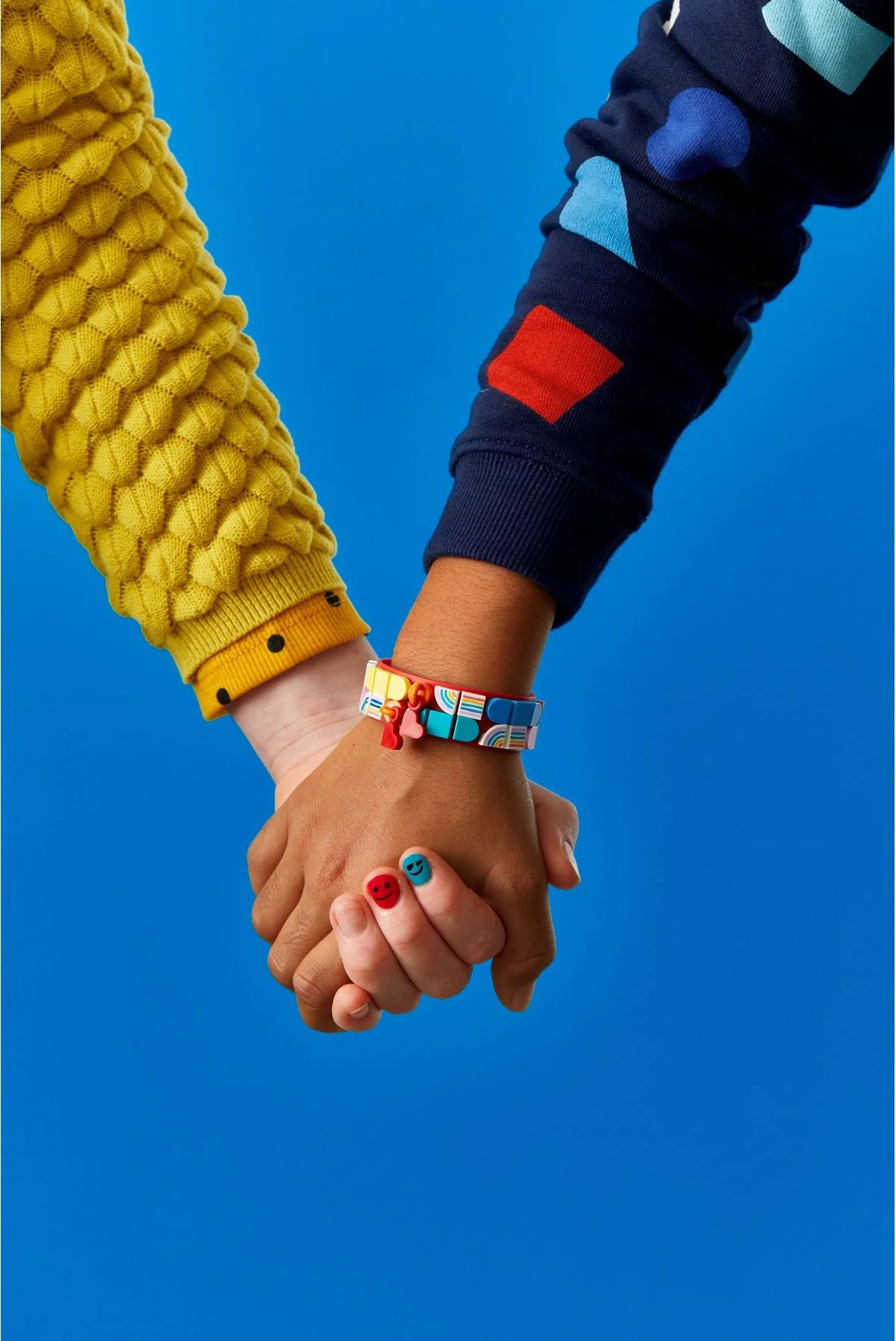 A beautiful and decorated rainbow bracelet 乐高 LEGO 41953 image 8