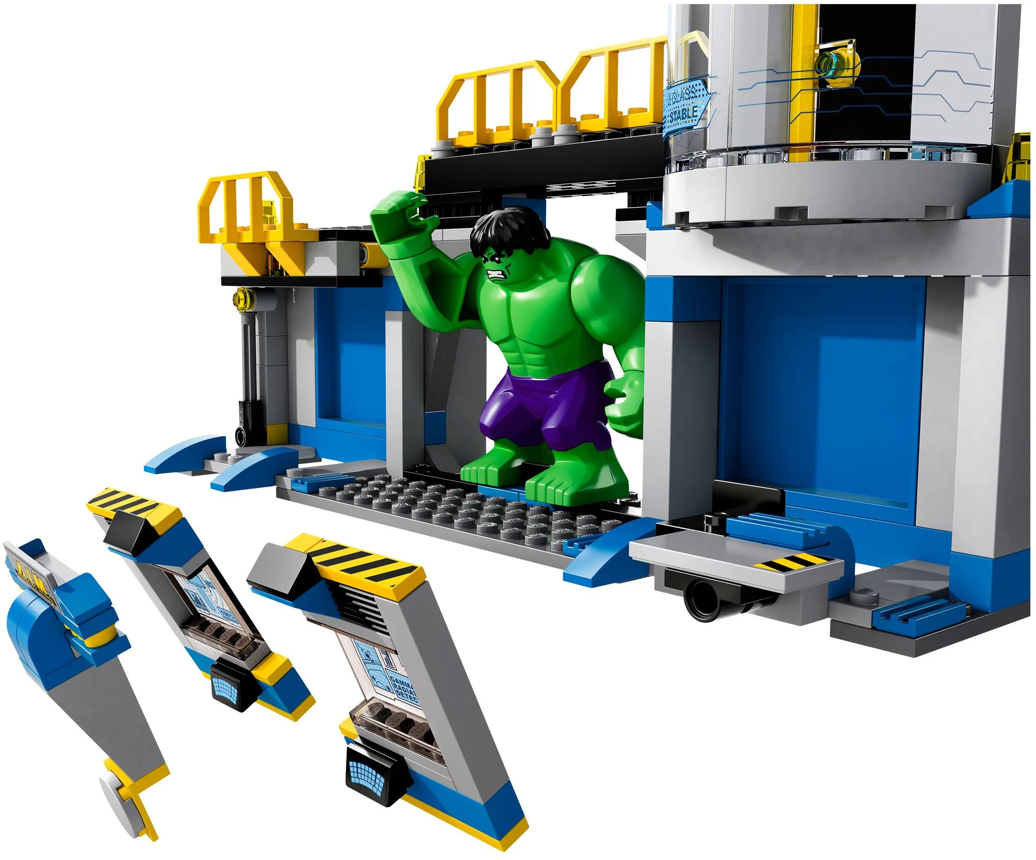 Green Goblin Smashes Laboratory 10241 image 2