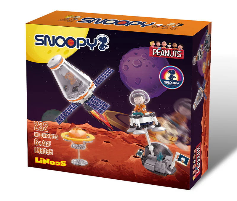 Snoopy on the moon. 哲高 ZHEGAO LN8095