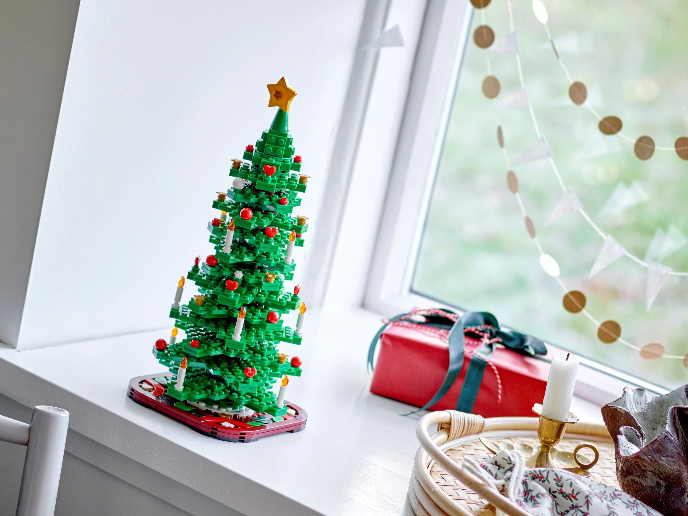 Creative Christmas tree 乐高 LEGO 40573 image 3