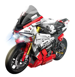 YAMAHA R1