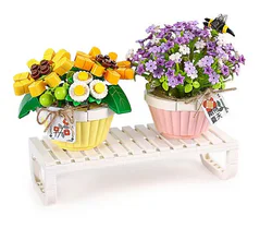 Microflowers: Early summer