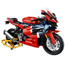 HONDA'S CBR 1000R TRACK