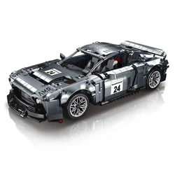Aston Martin Victor