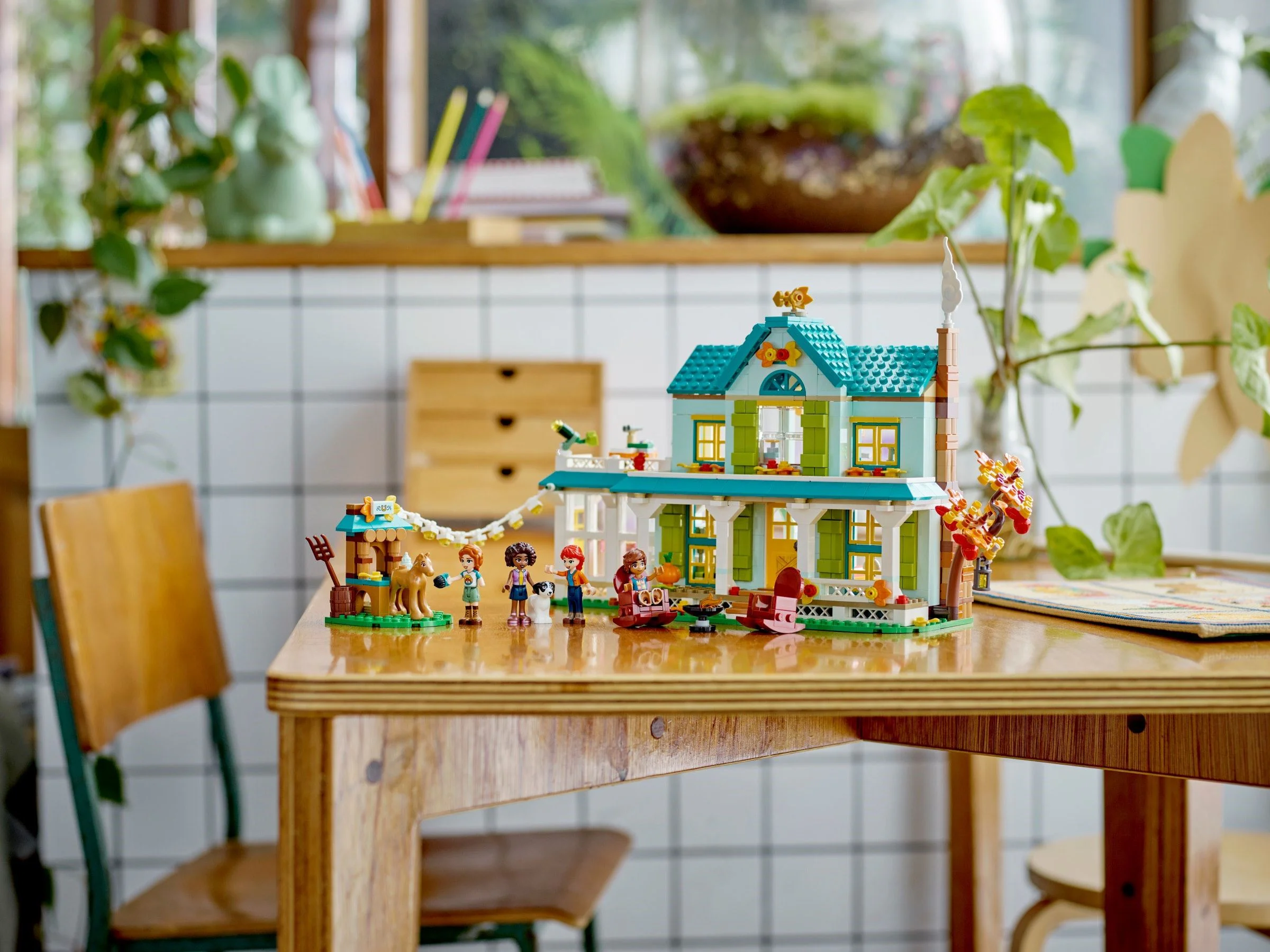Otham's special house 乐高 LEGO 41730 image 2