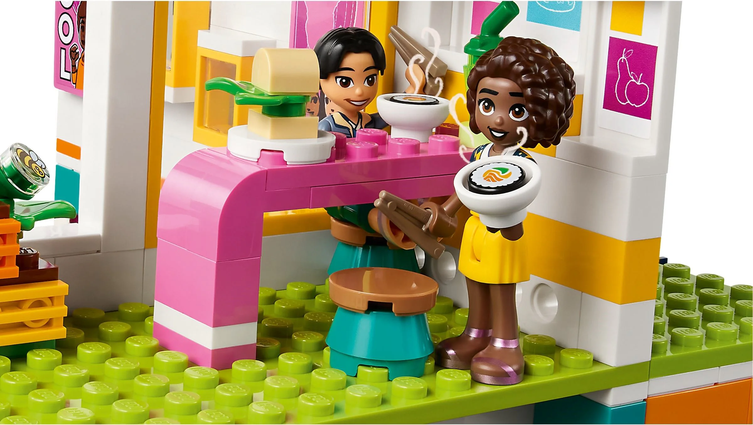 Heart Lake International College 乐高 LEGO 41731 image 12