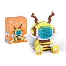 Animal astronaut: Little Bee astronaut