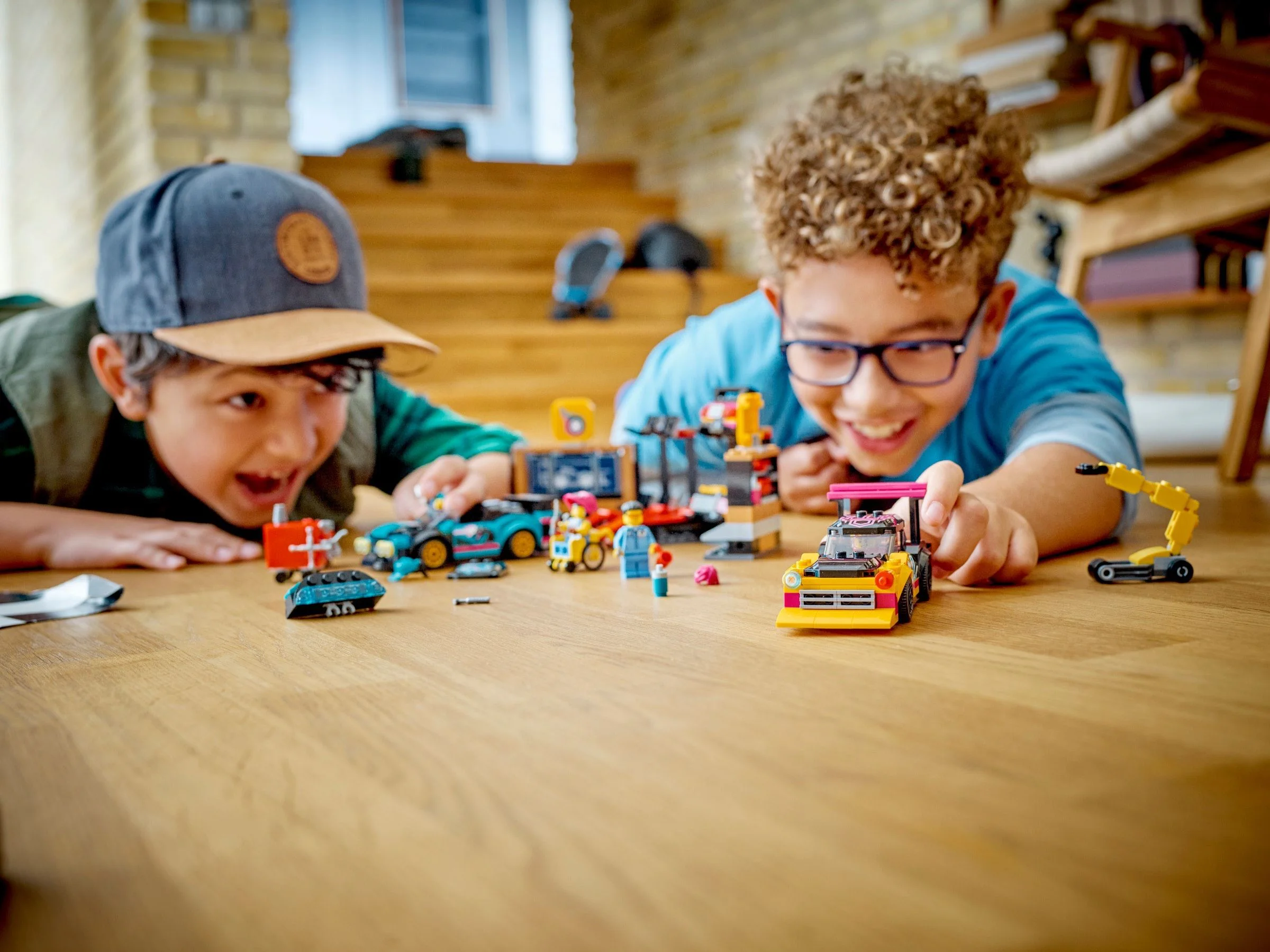 Automobile retrofit maintenance station 乐高 LEGO 60389 image 4