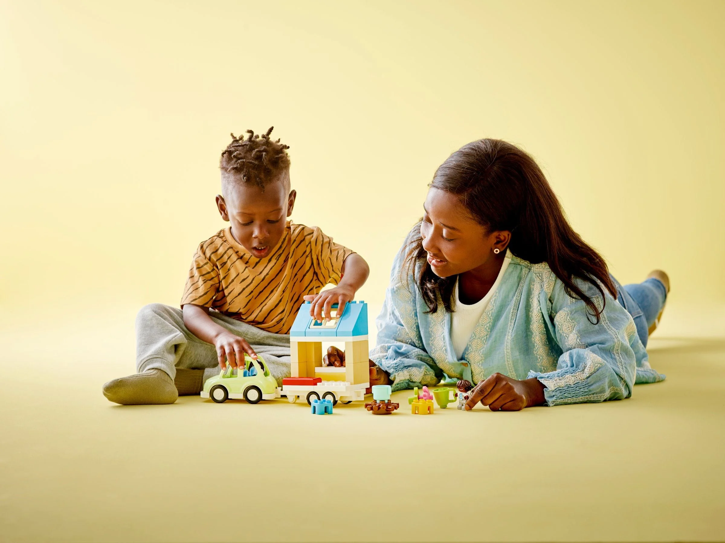 Mobile family homes 乐高 LEGO 10986 image 3