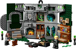 Slytherin College Flag