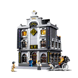 Upper Beach: Pawnshop