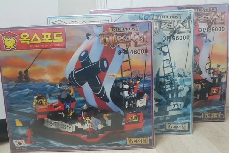 Pirate ship: Pirate 小牛津 OXFORD OPI48000