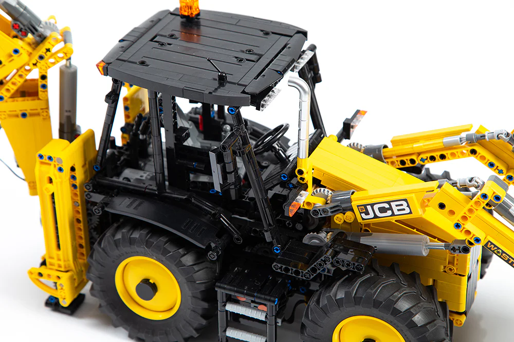 Two busy engineering cars MOC-86258 image 6