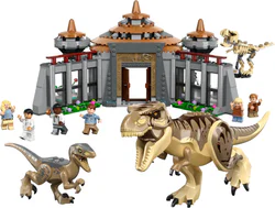 Tourist centre: Tyrannosaurus and Raptor Assault