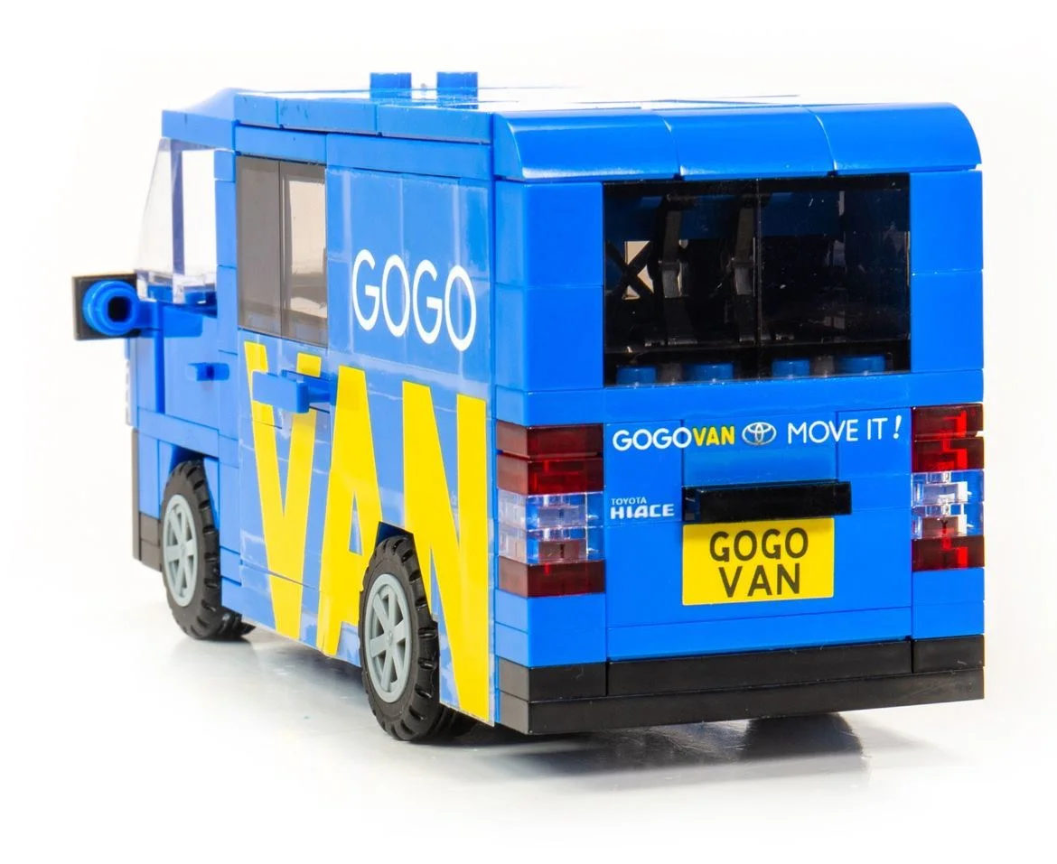 Hong Kong Toyota Hiace minibus Gogovan 微影Tiny ATBRC017 image 4