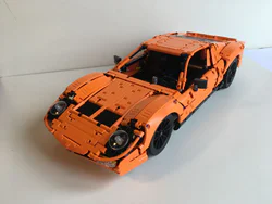 Lamborghini Miura SV (42056)