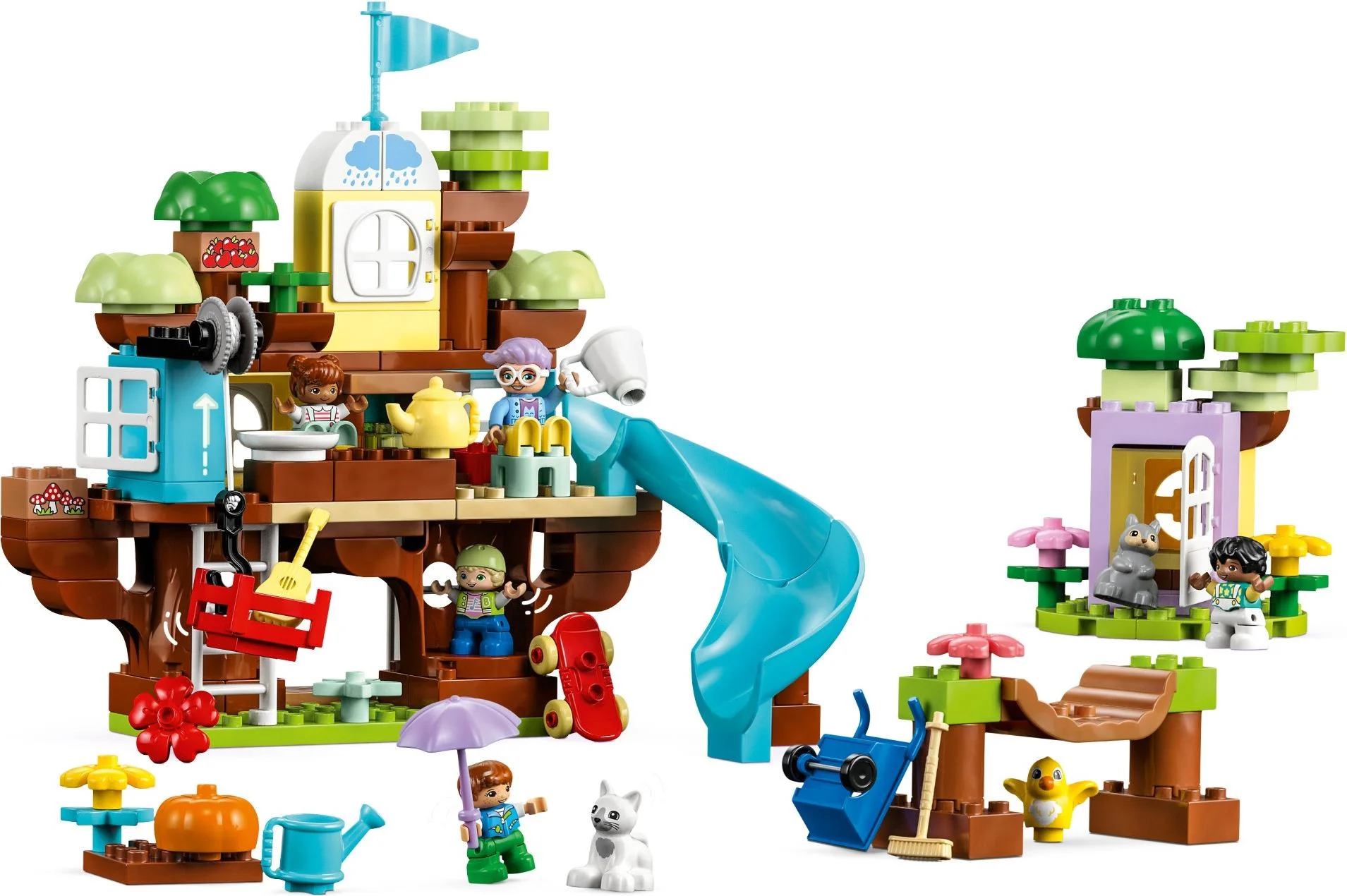 Three and a creative tree house LEGO 10993 image 3