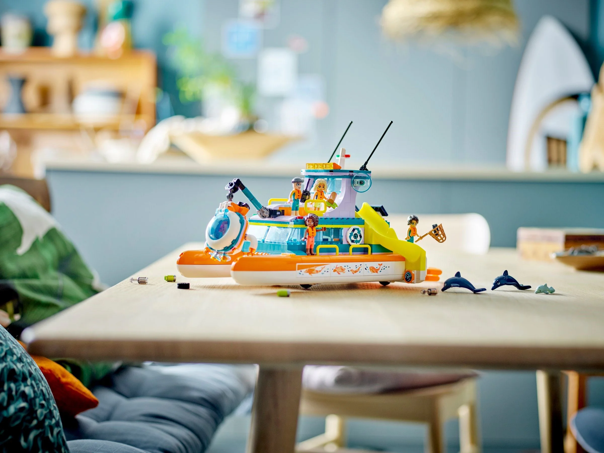 Rescue ship at sea 乐高 LEGO 41734 image 3
