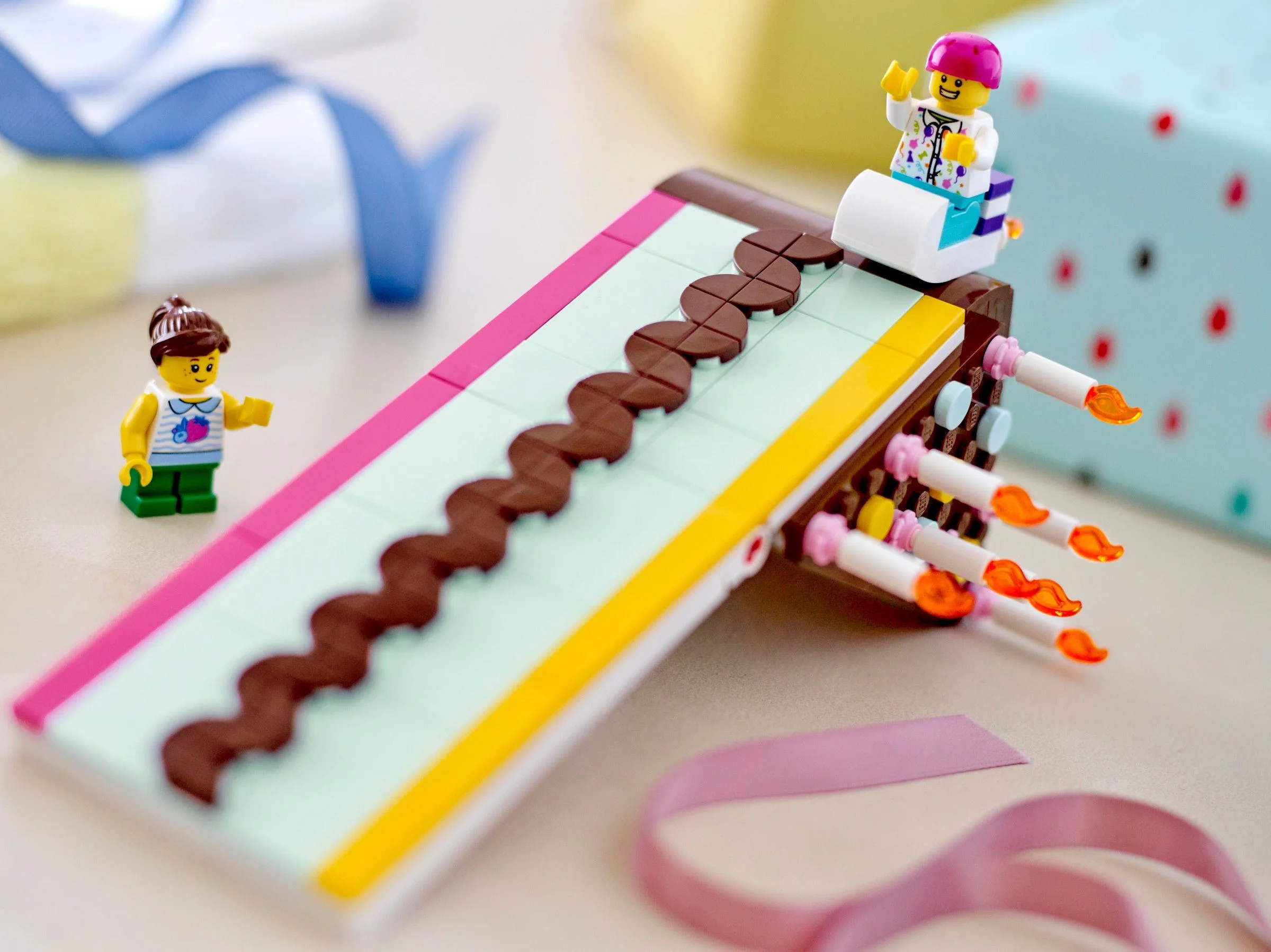 Happy birthday cake 乐高 LEGO 40641 image 4