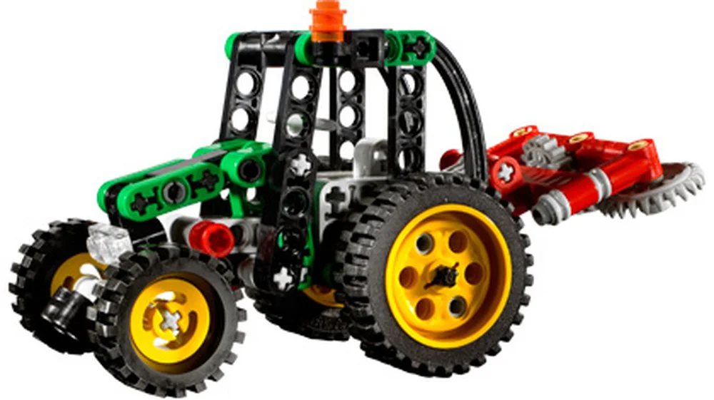 Mini tractor. 3311 image 4