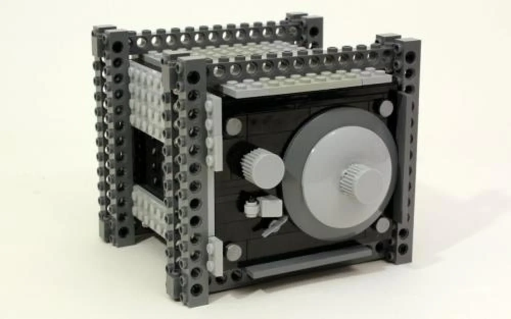 The secret of the safe MOC-3755