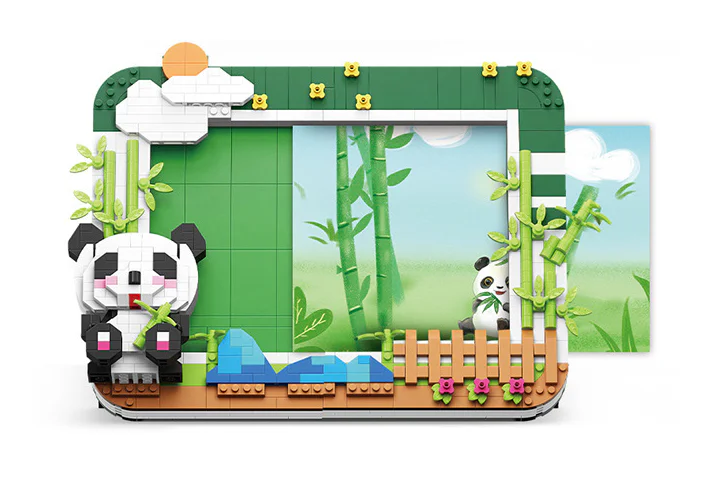 Building frame: Panda frame 魔域积木 MOYUBLOCK MY97108 image 1