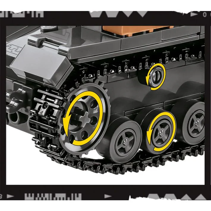 HEROES COMPANY 3:4 TANK G COBI 3045 image 6
