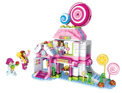 Dream hut: Lollipop house