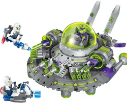 Interstellar Adventure: Interception of alien cruisers