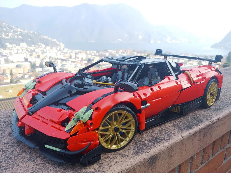 Pagani Huayra MOC-142670 image 10