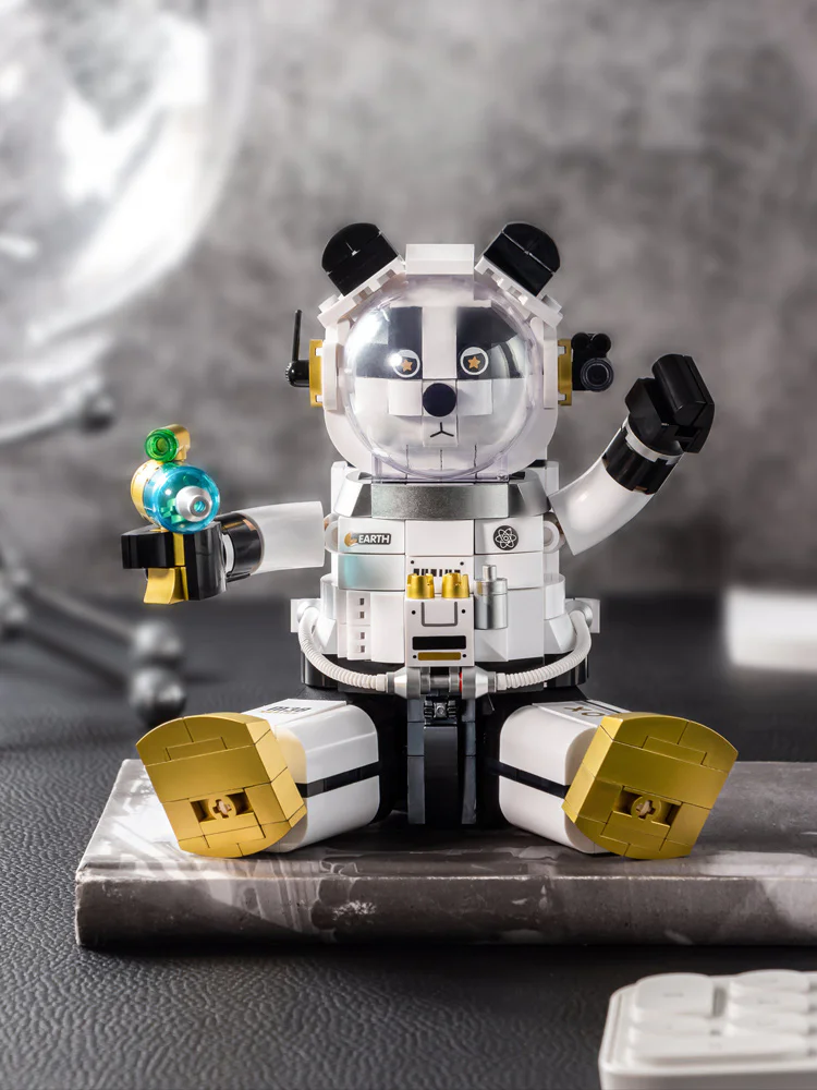 Panda astronaut pen, space panda cosmonaut 小鲁班 Sluban M38-P8031 image 2