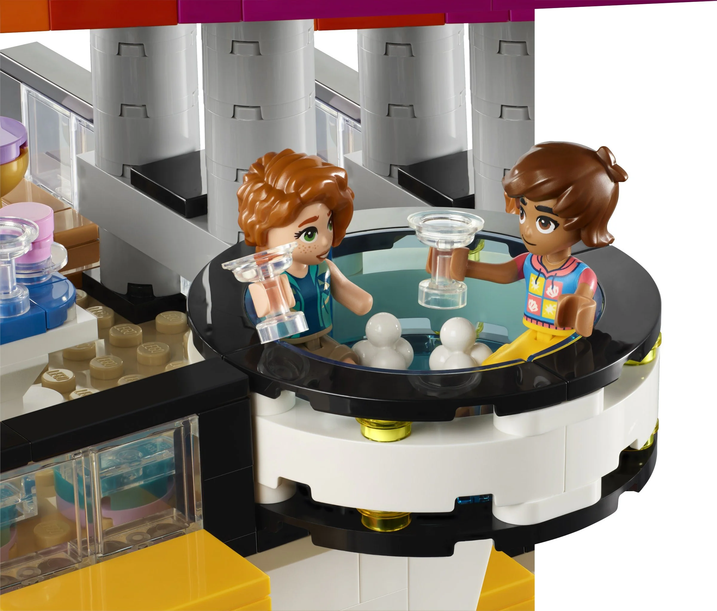 Andrea's luxurious villa 乐高 LEGO 42639 image 3