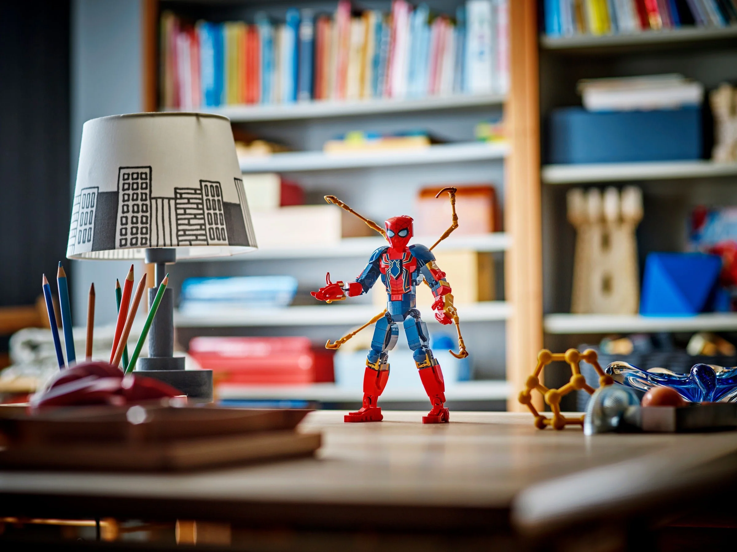 Iron Spider-Man is a doll 乐高 LEGO 76298 image 3