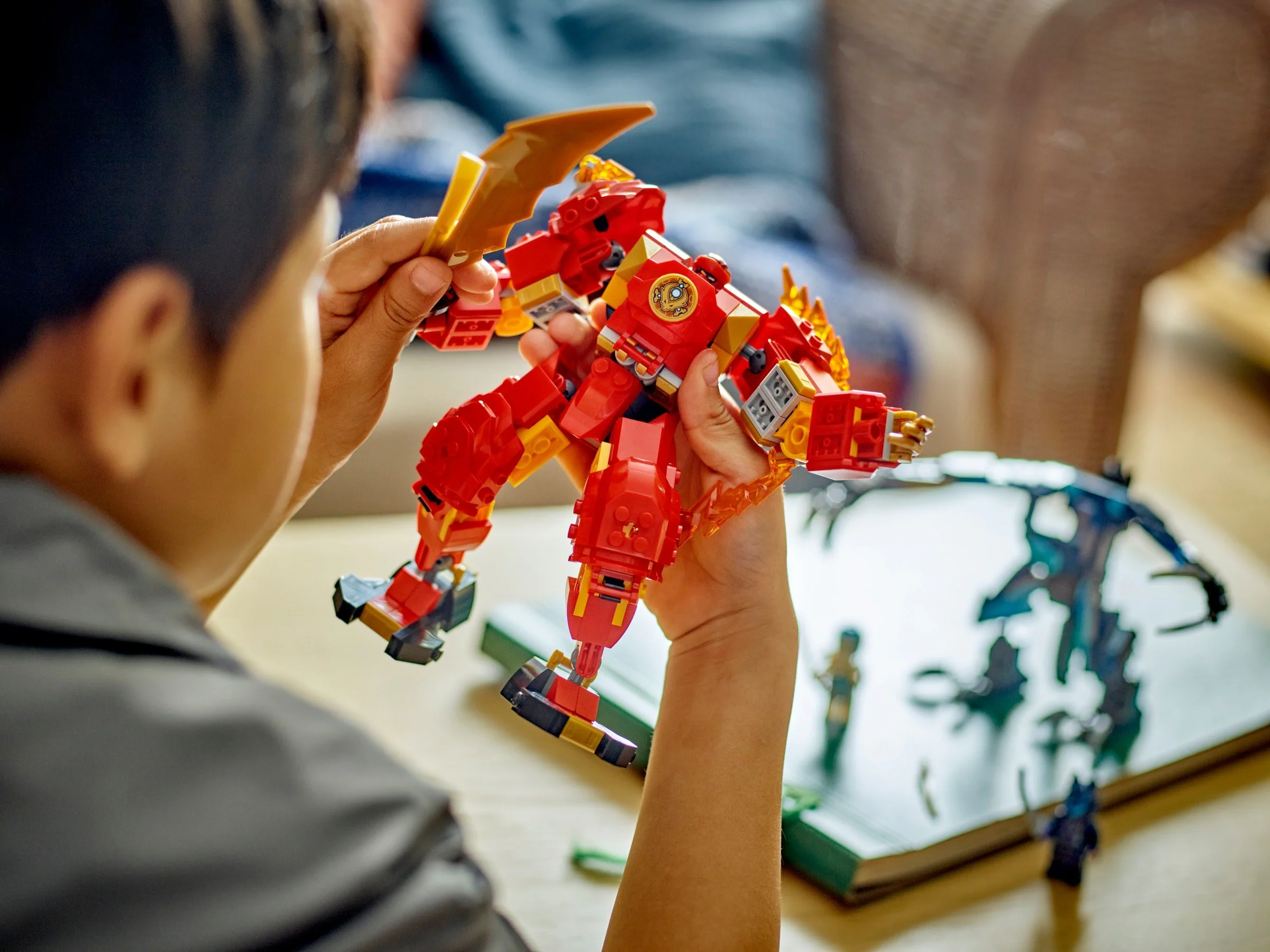 Kai's fire element armor 乐高 LEGO 71808 image 5